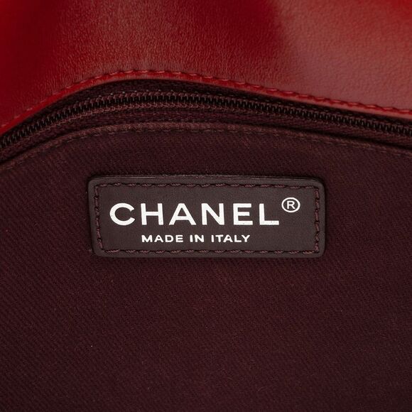 Chanel Chevron Lambskin Classic Jumbo Single Flap Bag - Picture 8 of 15